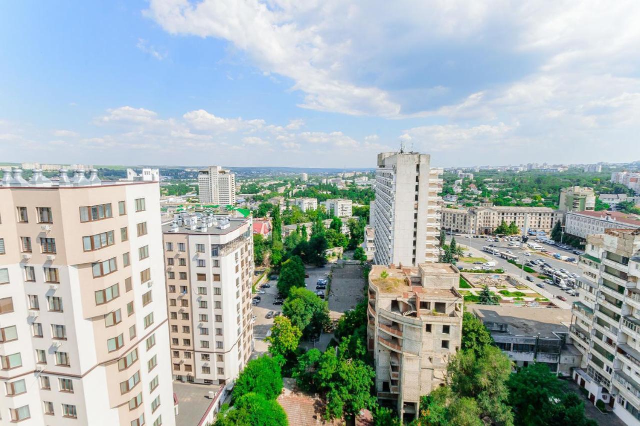 Double Skyhouse Exclusive Apartments Kisinyov Kültér fotó