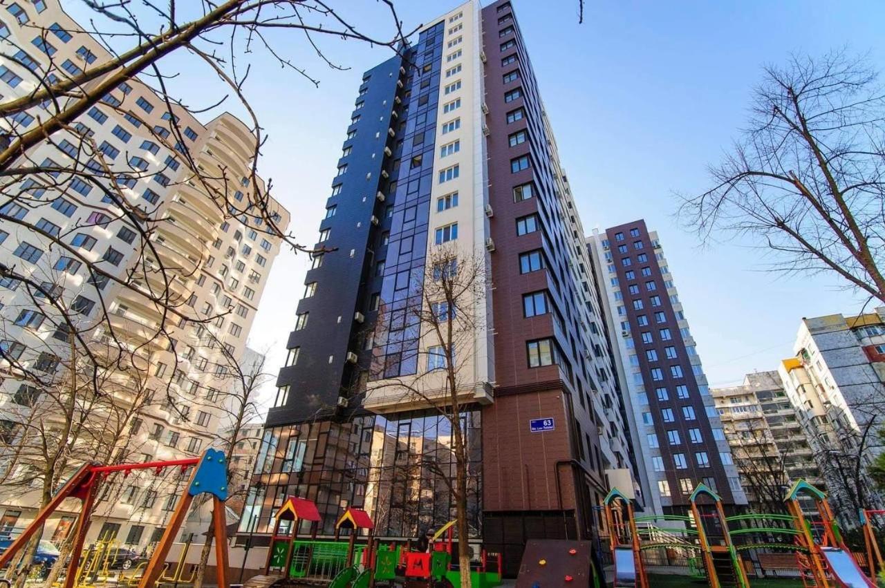 Double Skyhouse Exclusive Apartments Kisinyov Kültér fotó