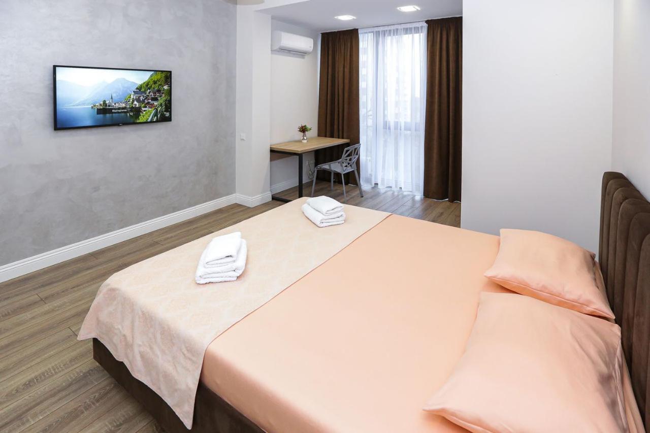 Double Skyhouse Exclusive Apartments Kisinyov Kültér fotó