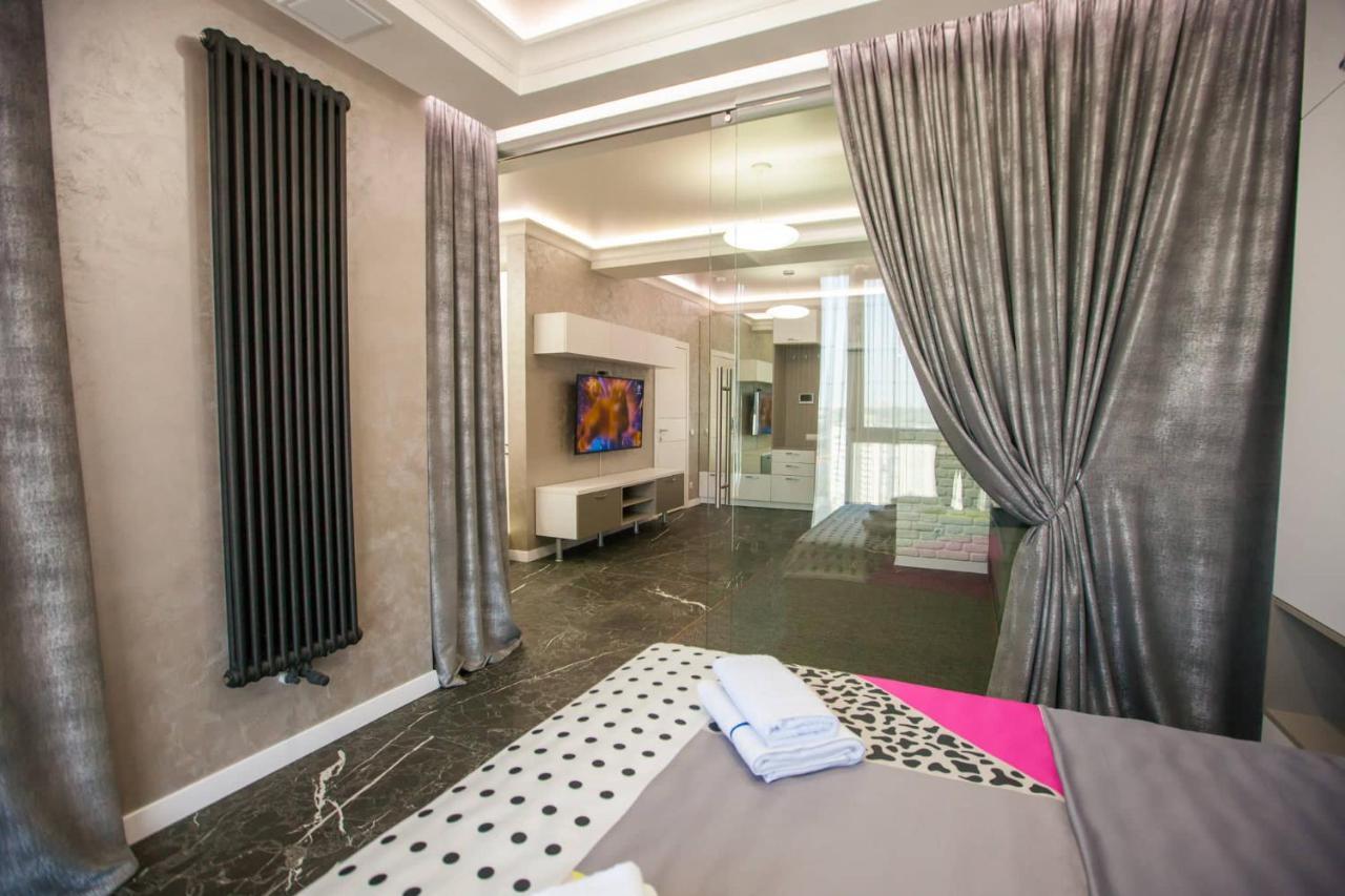 Double Skyhouse Exclusive Apartments Kisinyov Kültér fotó