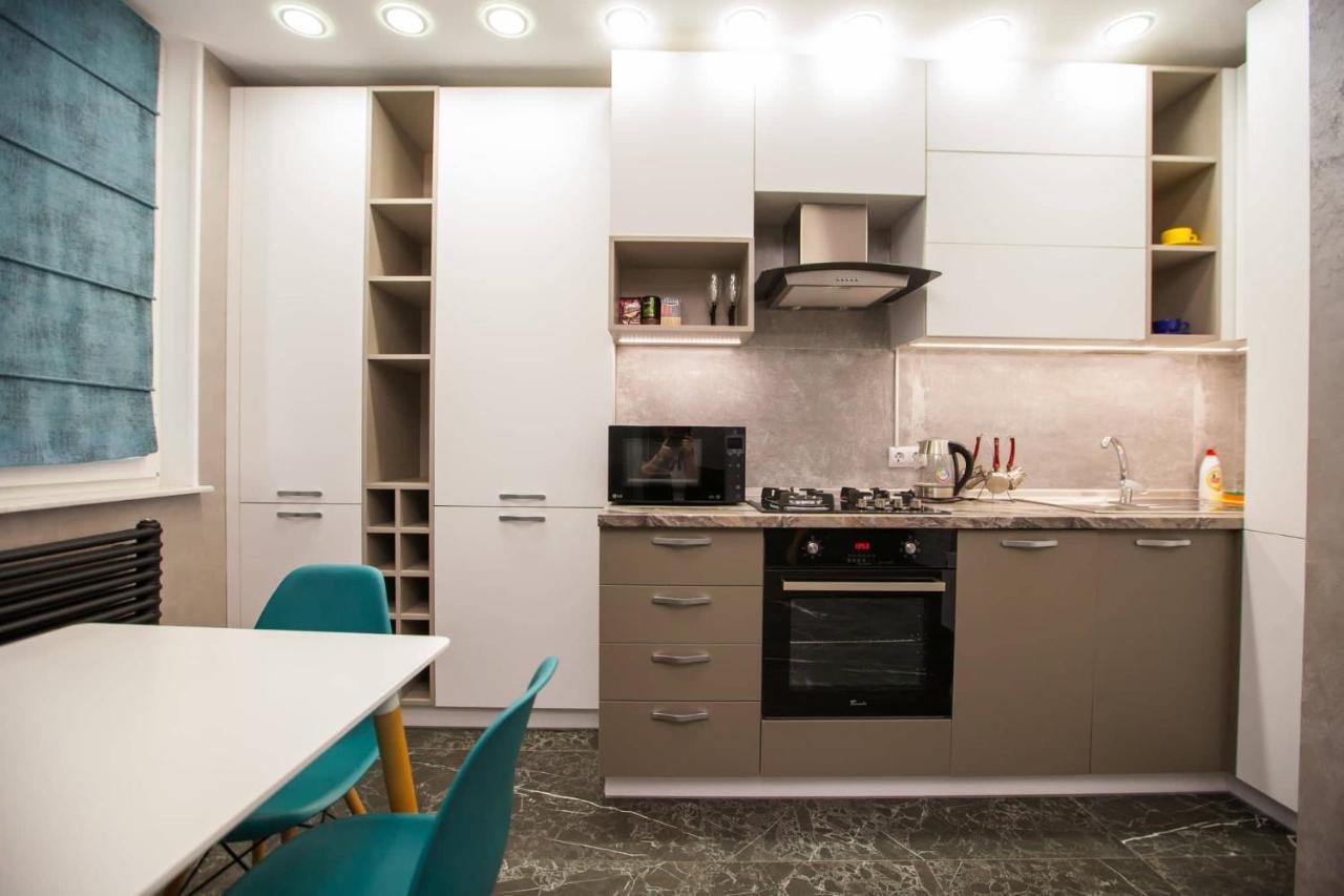 Double Skyhouse Exclusive Apartments Kisinyov Kültér fotó